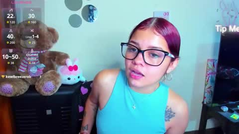 emma_boo_ online show from February 24, 5:38 pm