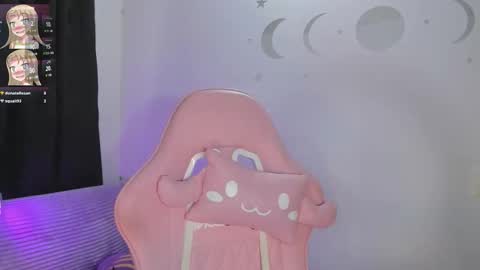 Emma online show from November 13, 10:12 pm