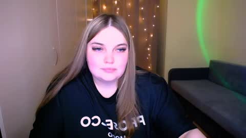 Eva online show from May 10, 5:52 pm