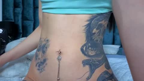 Emma online show from December 18, 11:00 pm