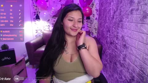 Snapshot of emma_garciaa_ chatting on February 4, 9:38 am emma online show from February 4, 9:38 am
