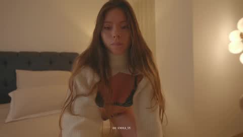 emma_lu1 online show from September 26, 10:29 pm