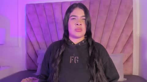 emma becket online show from February 3, 3:15 am