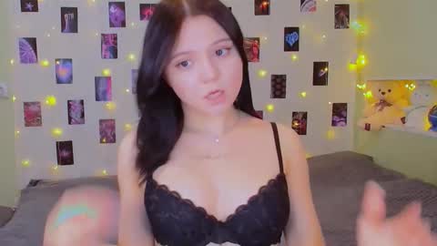 Emma online show from November 4, 5:20 am