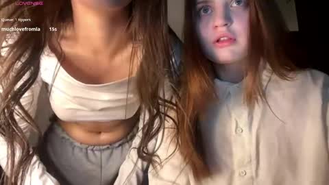 Emma online show from April 16, 9:39 pm