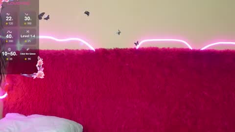 Emma online show from December 18, 3:51 pm