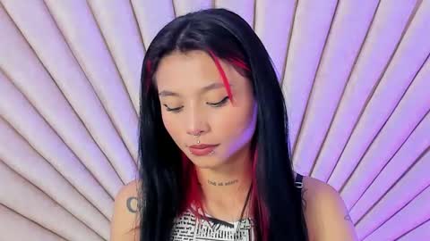           online show from October 1, 12:26 pm