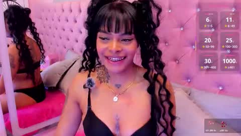 emmaebony_ online show from February 20, 6:26 am