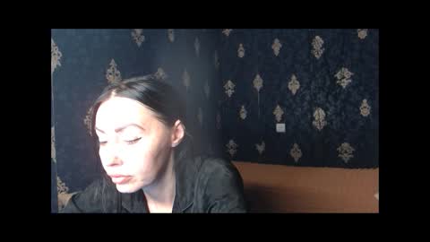 EmmaGoldX online show from May 22, 12:01 pm