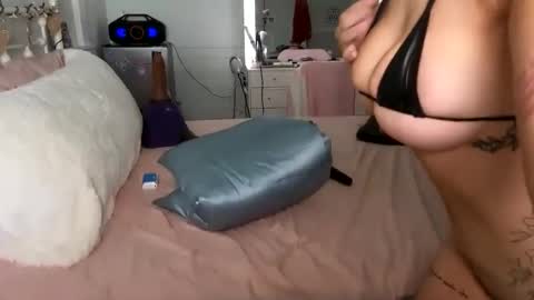 emmagray01 online show from January 31, 4:27 pm