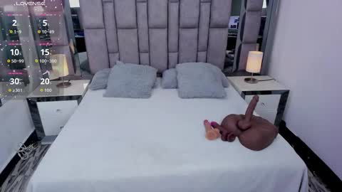 EMMA HILL online show from February 26, 11:13 am