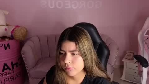 Emma online show from February 20, 10:37 am