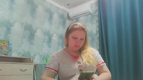 emmamelody online show from October 16, 7:13 pm