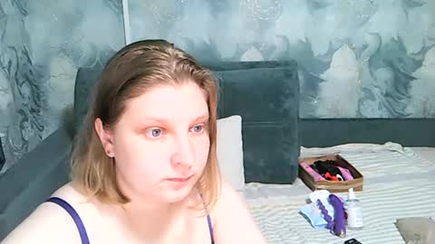 emmamelody online show from July 26, 6:16 pm