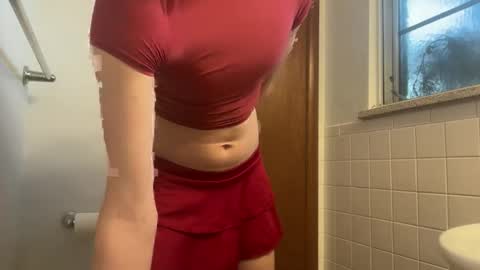 Emma online show from November 29, 8:38 pm