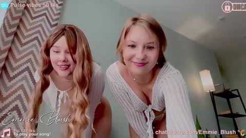 Emily online show from October 3, 6:43 am