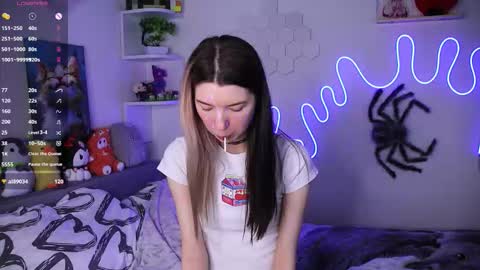 emmie_everly online show from February 6, 1:03 pm