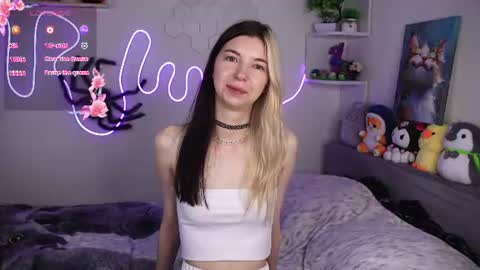 emmie_everly online show from June 13, 2:49 pm