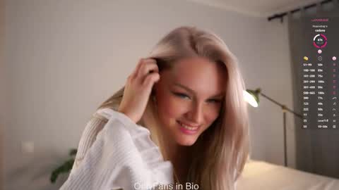 Aurora online show from November 27, 6:54 am