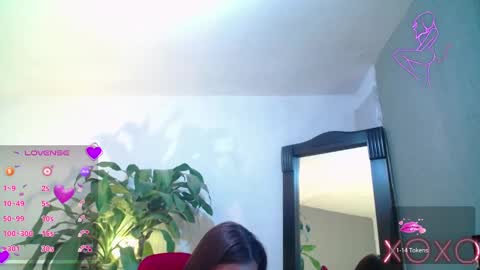 Snapshot of emmilysmith1 chatting on January 27, 10:16 pm Emmily online show from January 27, 10:16 pm