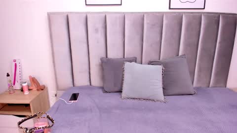 Snapshot of emmy_turnner chatting on September 16, 11:56 am Emily Laila online show from September 16, 11:56 am