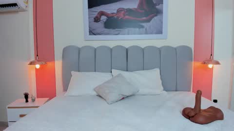 Emma online show from February 26, 12:08 pm