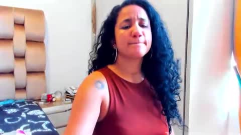 emperatriztapia online show from June 2, 7:16 pm