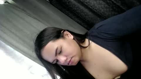 empressrheo online show from February 14, 4:48 am