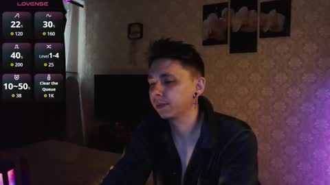 emveeboy96 online show from February 21, 8:39 am