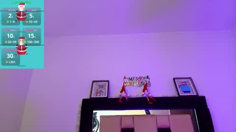 emycarver09 online show from January 17, 11:30 am