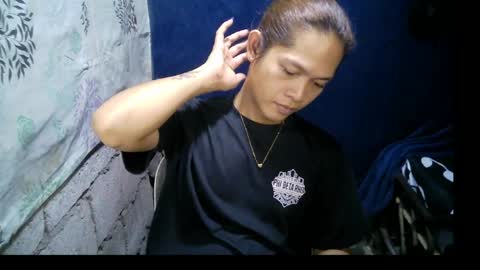 I am MITCH online show from July 10, 6:40 am