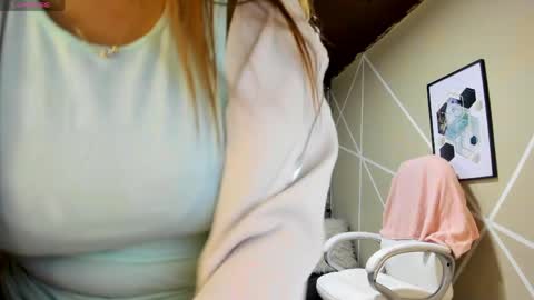 Enma clark online show from April 20, 4:04 am