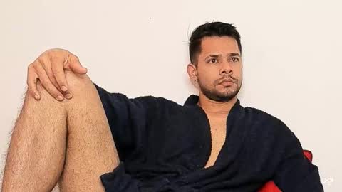 enmanuelgutierrez40 online show from January 8, 2:56 pm