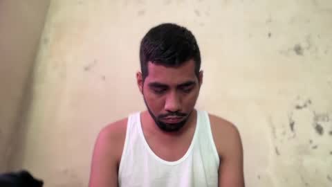 Enriquegc197 online show from January 1, 2:20 pm