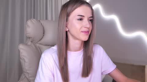 entya online show from October 16, 5:51 am