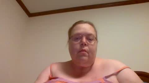 epic_ginger online show from December 3, 1:26 am