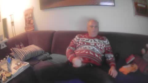 Eric online show from December 16, 9:57 am