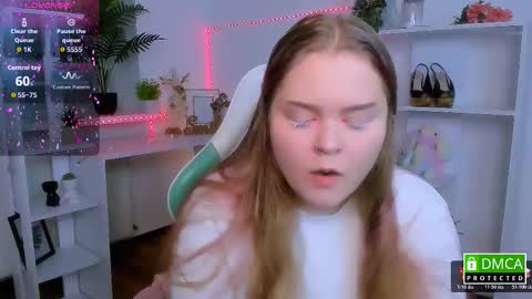 erica_love_ online show from November 28, 7:37 am