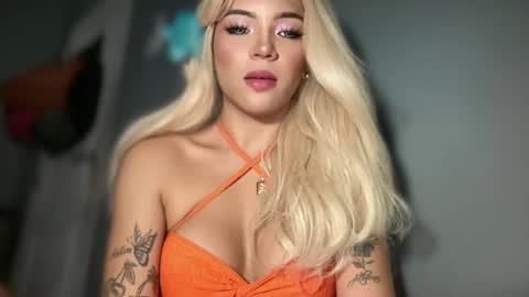 erica_walker online show from June 29, 4:31 am
