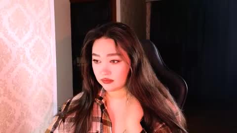 Erica Wayne online show from December 1, 1:25 am