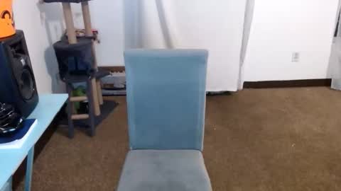 Snapshot of erick_martinezz chatting on October 30, 2:34 am erick online show from October 30, 2:34 am