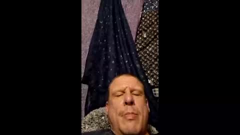 eriebbwlover online show from March 30, 8:58 am