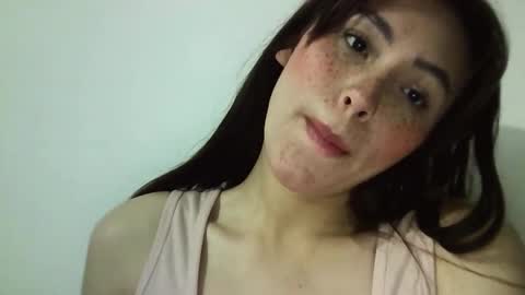 Snapshot of erika_depp chatting on September 18, 10:58 pm Erika online show from September 18, 10:58 pm