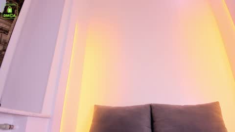 Erika online show from March 4, 4:49 am