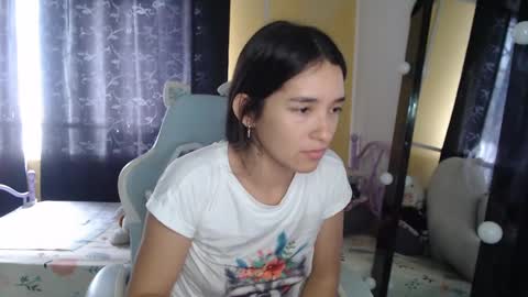 erina_1 online show from September 24, 4:14 pm