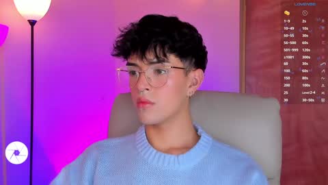 Snapshot of erisleon chatting on February 7, 9:15 pm online show from February 7, 9:15 pm