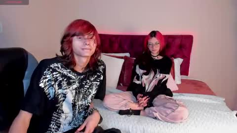 eros_nyx_ online show from April 10, 6:19 am