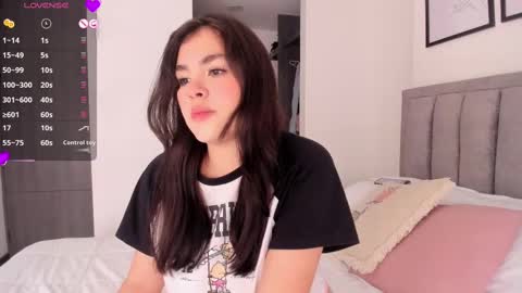 Karen online show from February 13, 3:03 pm