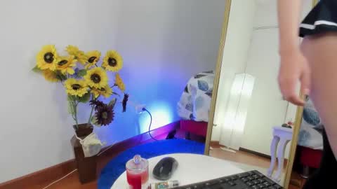 SCARLETT online show from November 28, 1:40 pm