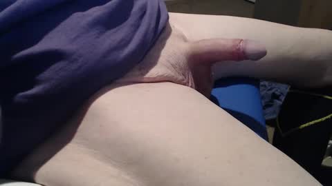 esfultz69 online show from January 7, 11:35 pm